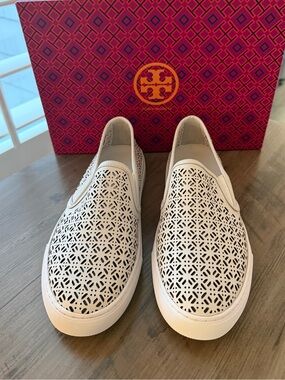 *NWT* Tory Burch White Lennon Perforated Leather Slip-On Sneakers